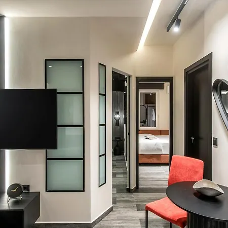 Апартаменти Maison Aqua With Private Mini Pool Jacuzzi